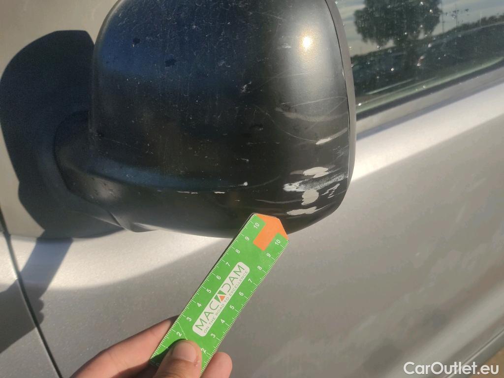  Peugeot  Expert PEUGEOT  / 2016 / 4P / furgón Furgón Premium 2.0 BlueHDi 120 S&S Long #48