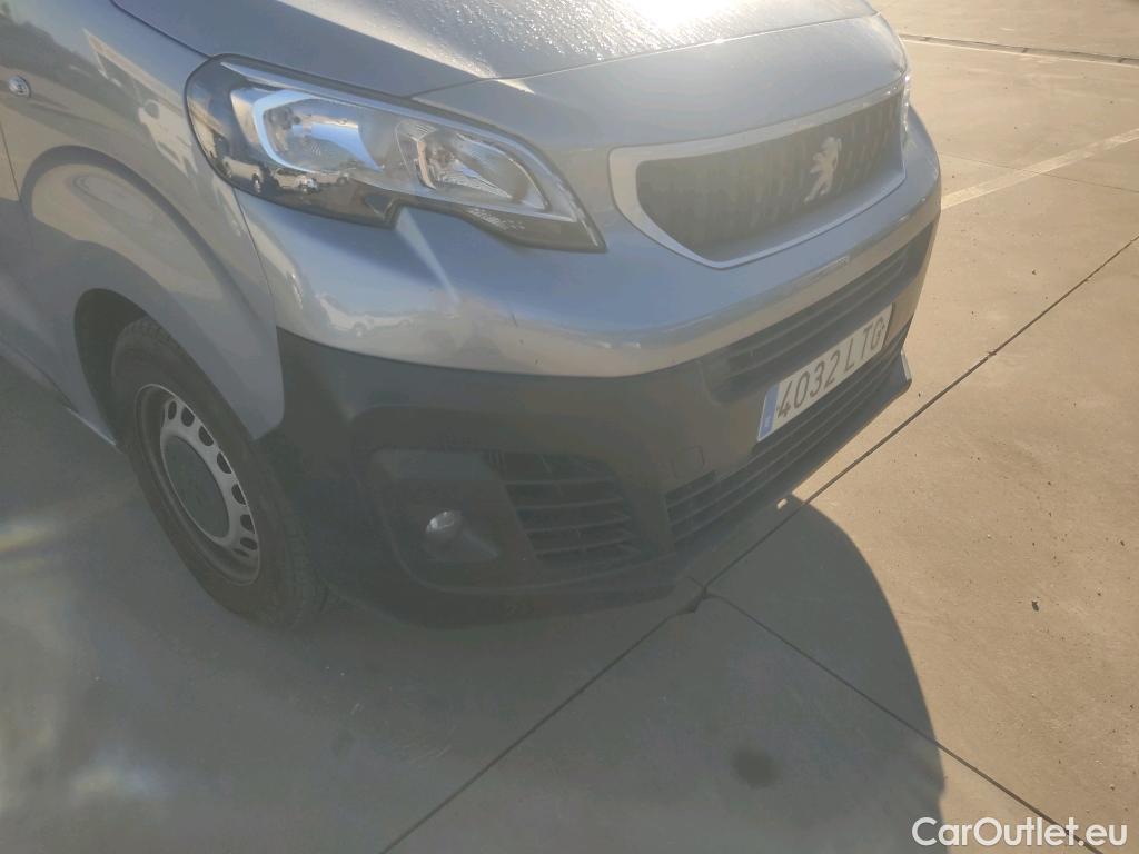  Peugeot  Expert PEUGEOT  / 2016 / 4P / furgón Furgón Premium 2.0 BlueHDi 120 S&S Long #36