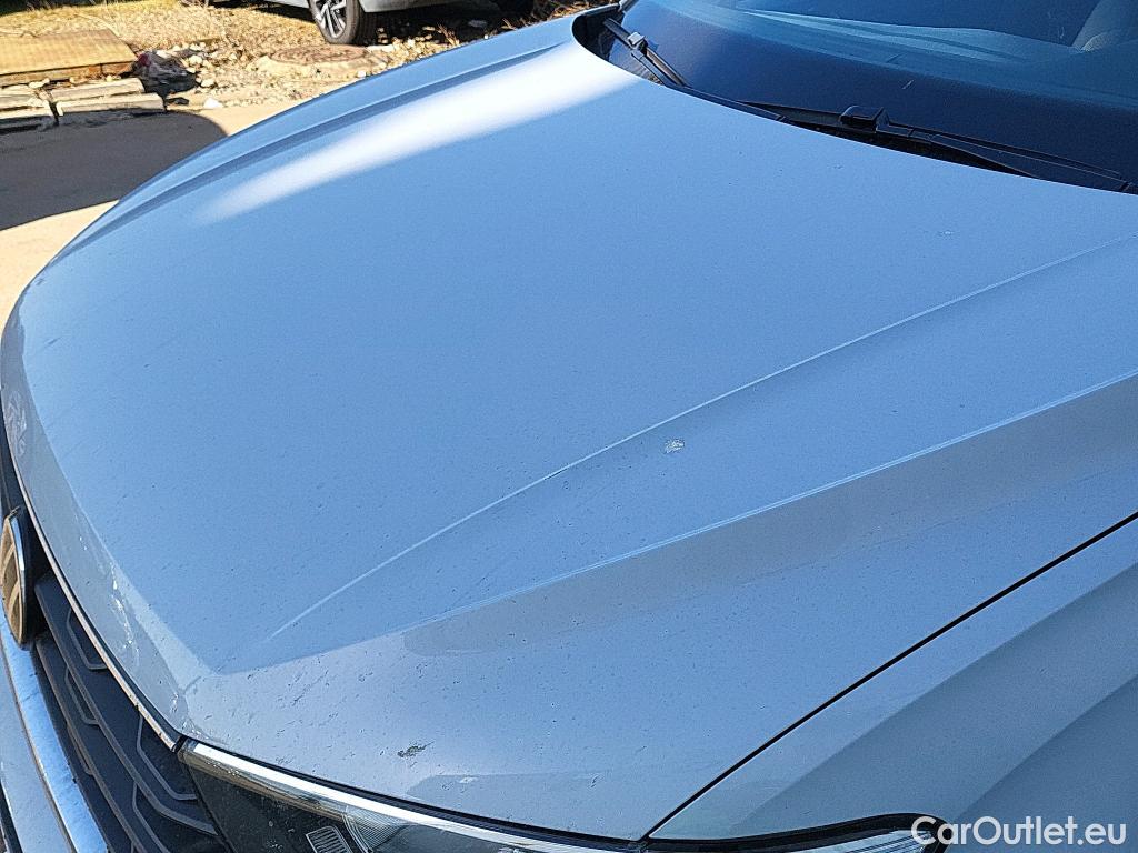  Volkswagen  T-ROC VOLKSWAGEN  / 2017 / 5P / todoterreno Advance 1.6 TDI 85kW (115CV) #1