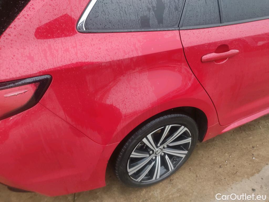  Toyota  Corolla TOYOTA  / 2019 / 5P / familiar 2.0 180H STYLE E-CVT TOURING SPORT #28