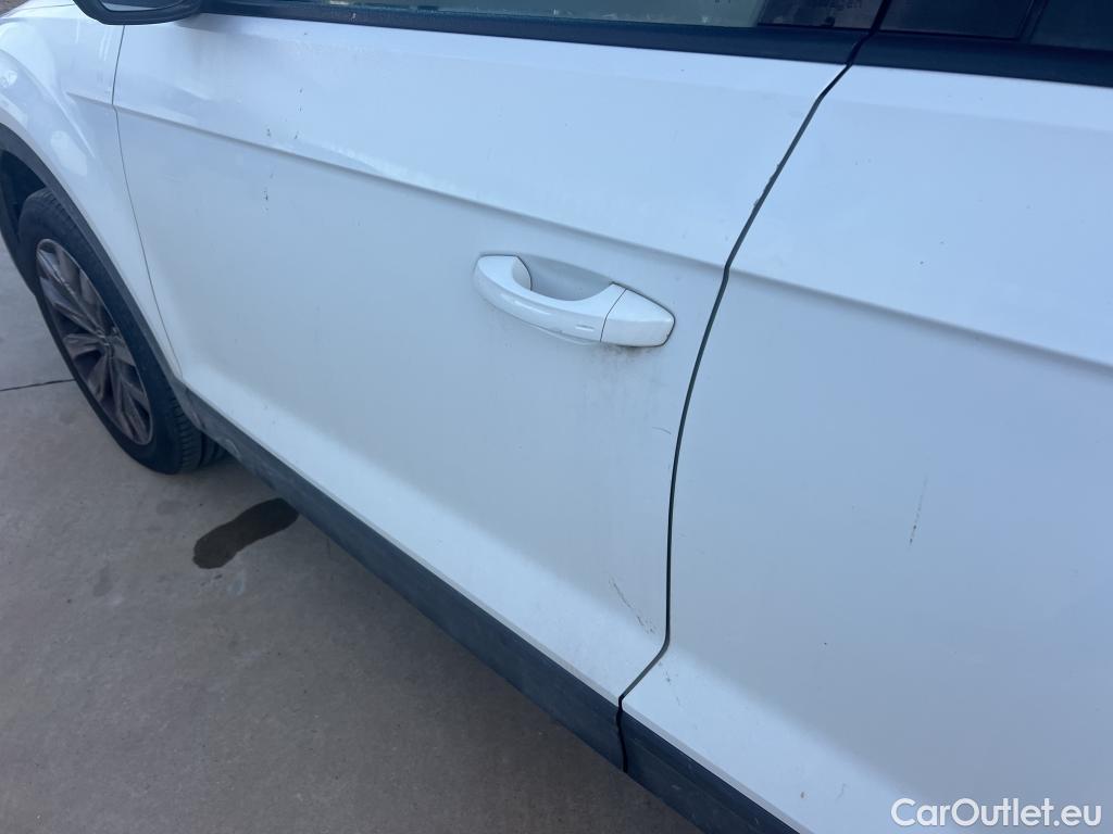  Volkswagen  T-ROC VOLKSWAGEN  / 2017 / 5P / todoterreno Advance 1.6 TDI 85kW (115CV) #7