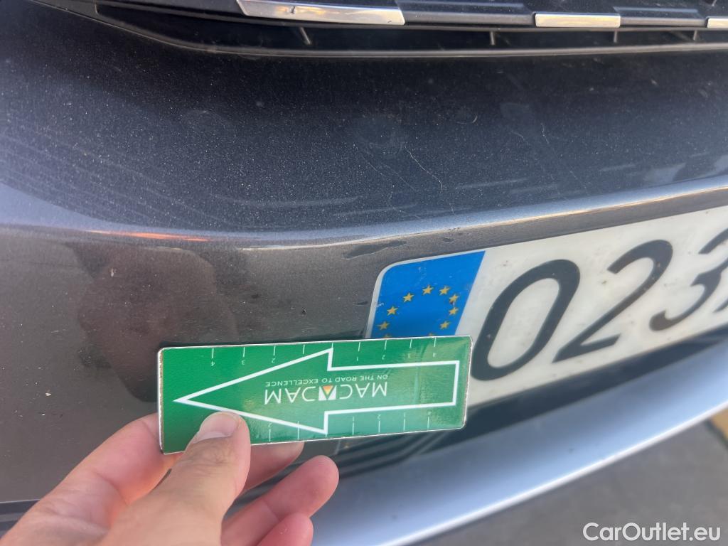  Peugeot  3008 PEUGEOT  / 2020 / 5P / todoterreno 1.5 BlueHDi 96kW (130CV) S&S Active Pack (AC3) #26