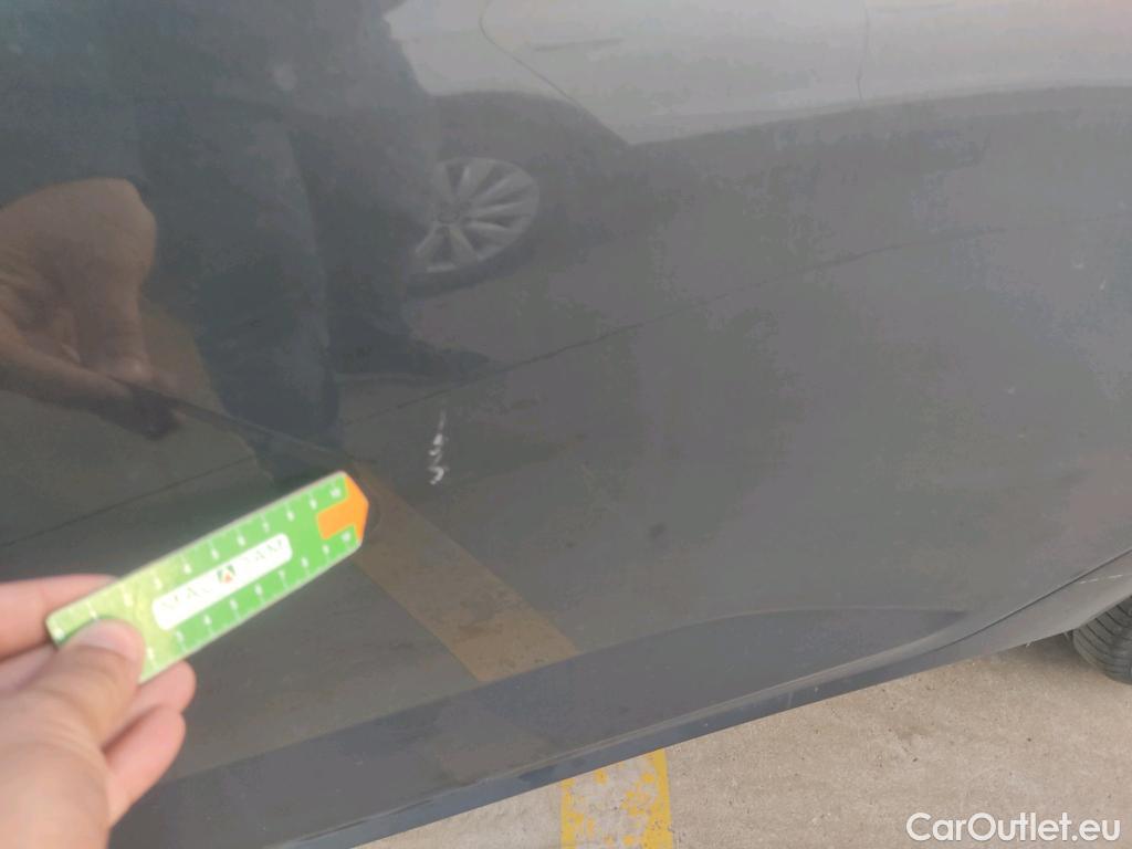  Renault  Megane  IV Sport Tourer Zen 1.5 dCi 115CV AT7 E6d #8