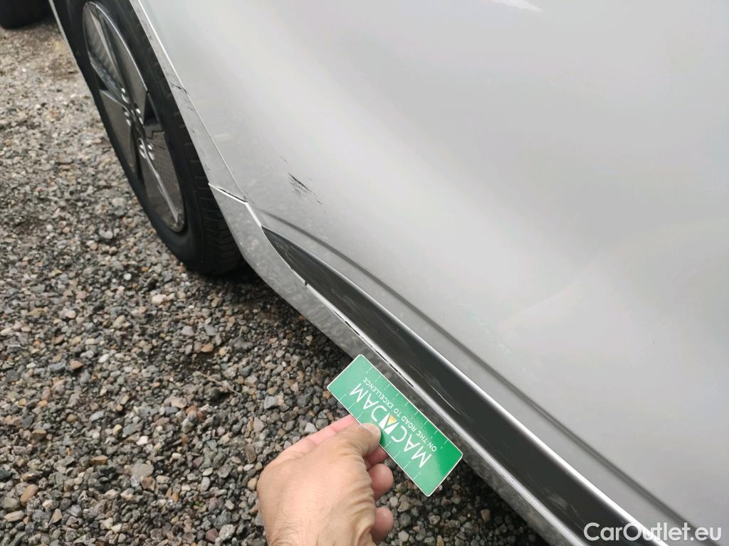  Hyundai   Ioniq HYUNDAI / 2019 / 5P / berlina con portón 1.6 GDI HEV Klass DT #15