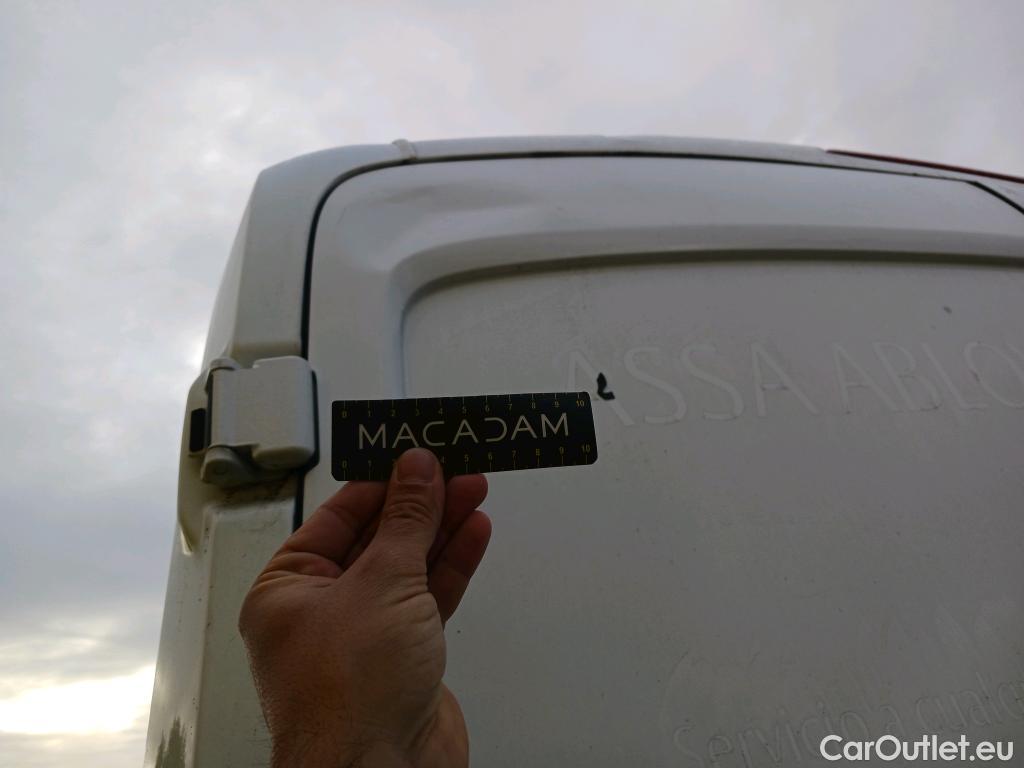  Ford  Transit FORD  / 2013 / 4P / furgón 350 96kW L2H2 Van Trend Delantera #12