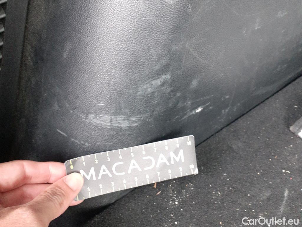  Ford  Kuga FORD  / 2019 / 5P / todoterreno Trend 1.5 EcoBoost 110kW (150CV) #28