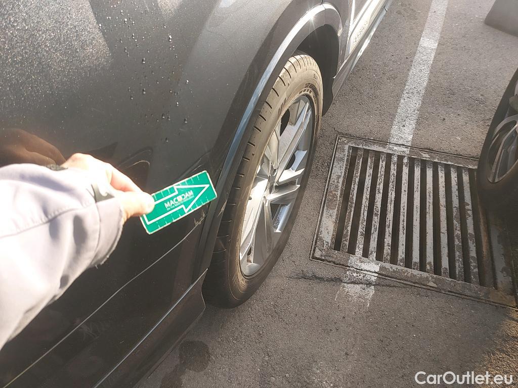  Audi  Q7 AUDI  / 2019 / 5P / todoterreno S line plus 55 TFSIe 280kW quattro tip(SP) #20