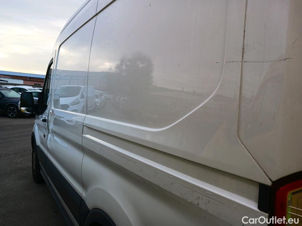  Ford  Transit FORD  / 2013 / 4P / furgón 350 96kW L2H2 Van Trend Delantera #19