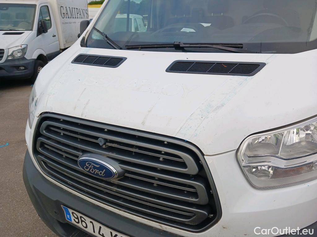  Ford  Transit FORD  / 2013 / 4P / furgón 350 96kW L2H2 Van Trend Delantera #20