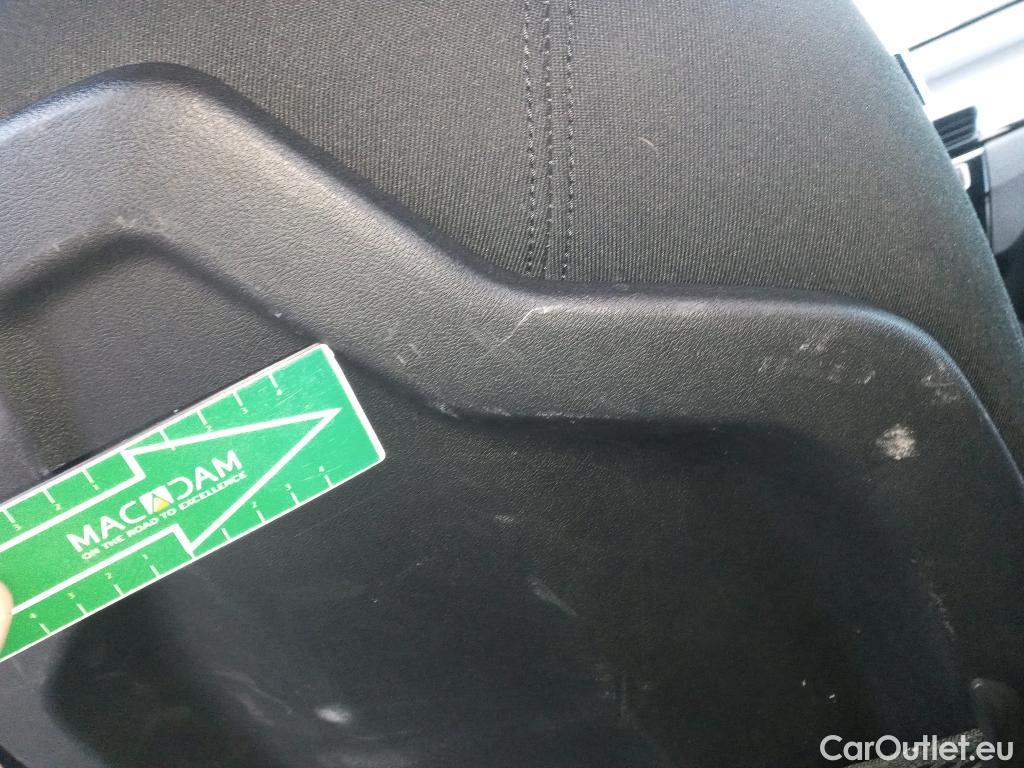  Bmw  X1 BMW  / 2019 / 5P / todoterreno sDrive18d #17