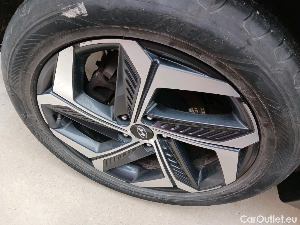  Hyundai  Tucson HYUNDAI  / 2020 / 5P / todoterreno 1.6 TGDI 169kW HEV Tecno Auto 2C #31