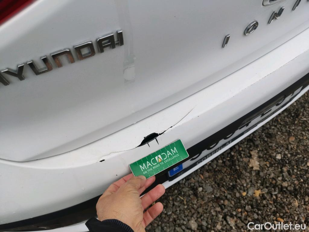 Hyundai   Ioniq HYUNDAI / 2019 / 5P / berlina con portón 1.6 GDI HEV Klass DT #13