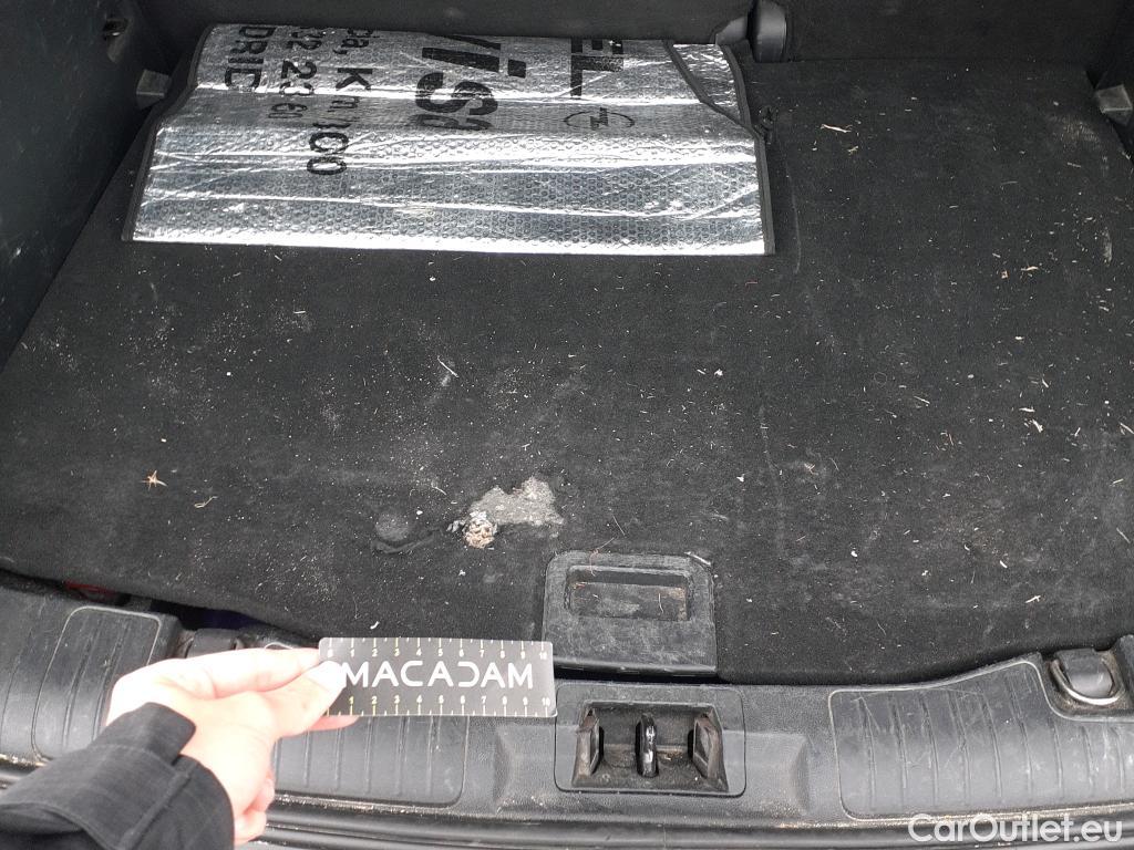  Ford  Kuga FORD  / 2019 / 5P / todoterreno Trend 1.5 EcoBoost 110kW (150CV) #23