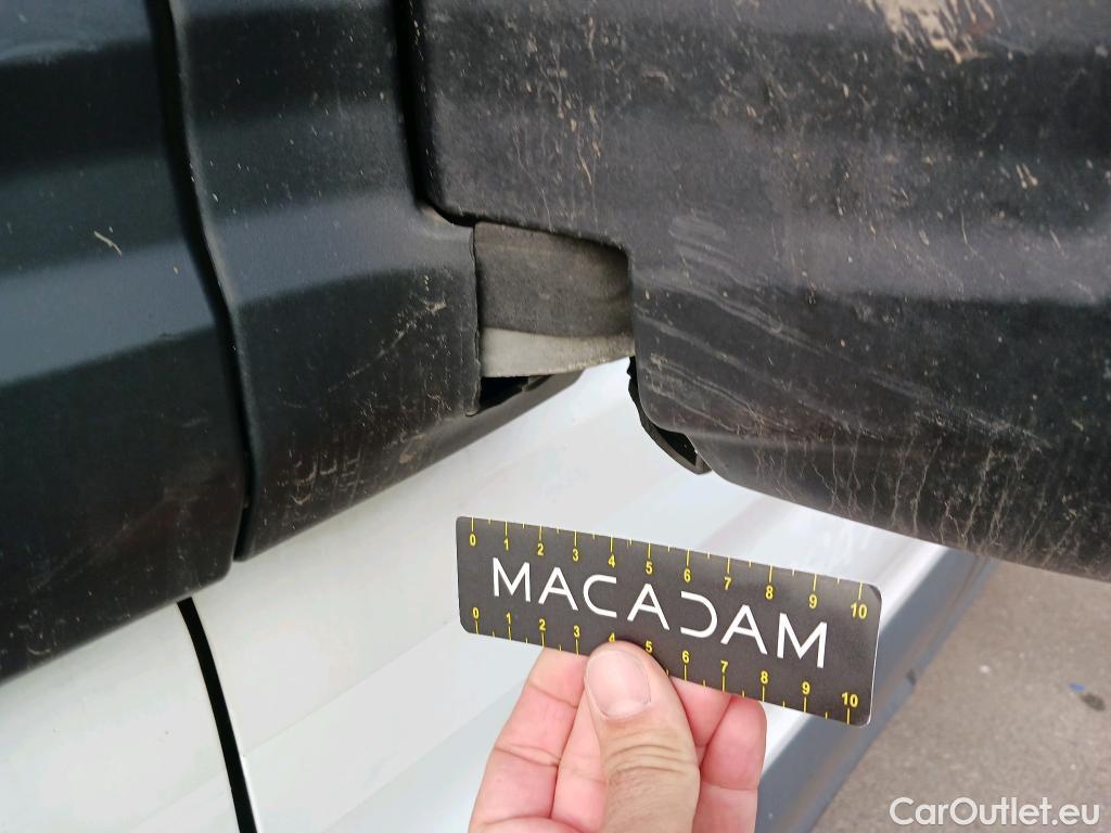  Ford  Transit FORD  / 2013 / 4P / furgón 350 96kW L2H2 Van Trend Delantera #8