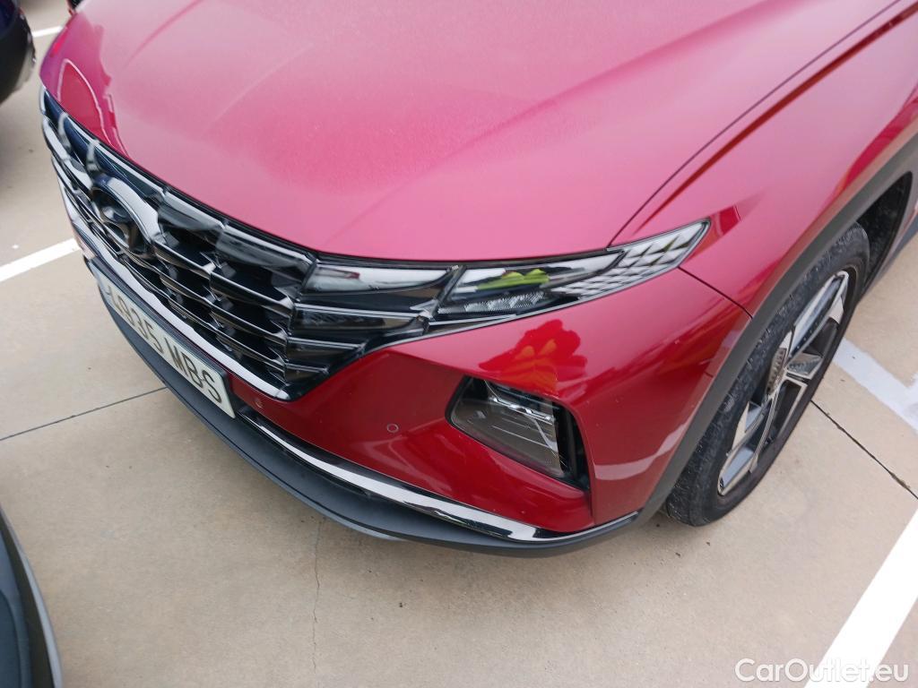  Hyundai  Tucson HYUNDAI  / 2020 / 5P / todoterreno 1.6 TGDI 169kW HEV Tecno Auto 2C #24