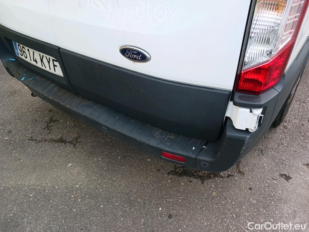 Ford  Transit FORD  / 2013 / 4P / furgón 350 96kW L2H2 Van Trend Delantera #23