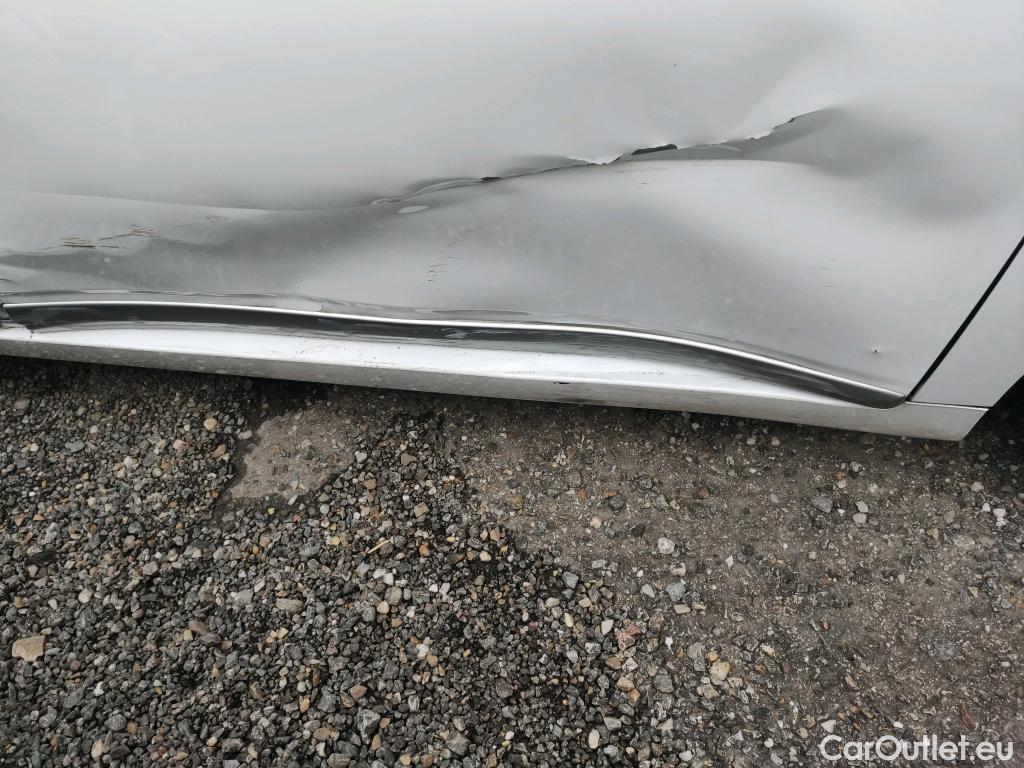  Hyundai   Ioniq HYUNDAI / 2019 / 5P / berlina con portón 1.6 GDI HEV Klass DT #8