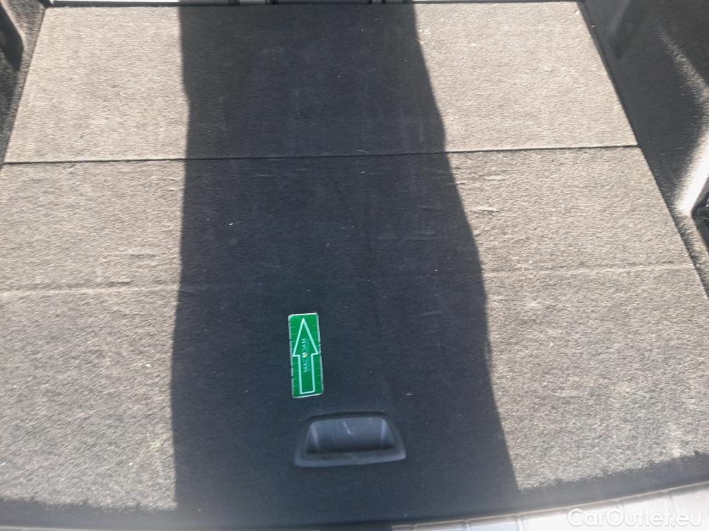  Bmw  X1 BMW  / 2019 / 5P / todoterreno sDrive18dA Corporate #13