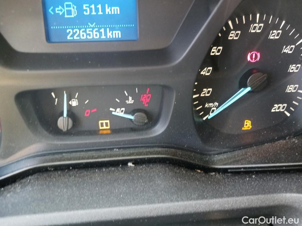  Ford  Transit FORD  / 2013 / 4P / furgón 350 96kW L2H2 Van Trend Delantera #63