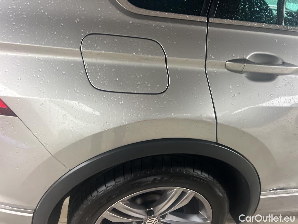  Volkswagen  Tiguan VOLKSWAGEN  / 2016 / 5P / todoterreno Advance 2.0 TDI 110kW (150CV) DSG #10