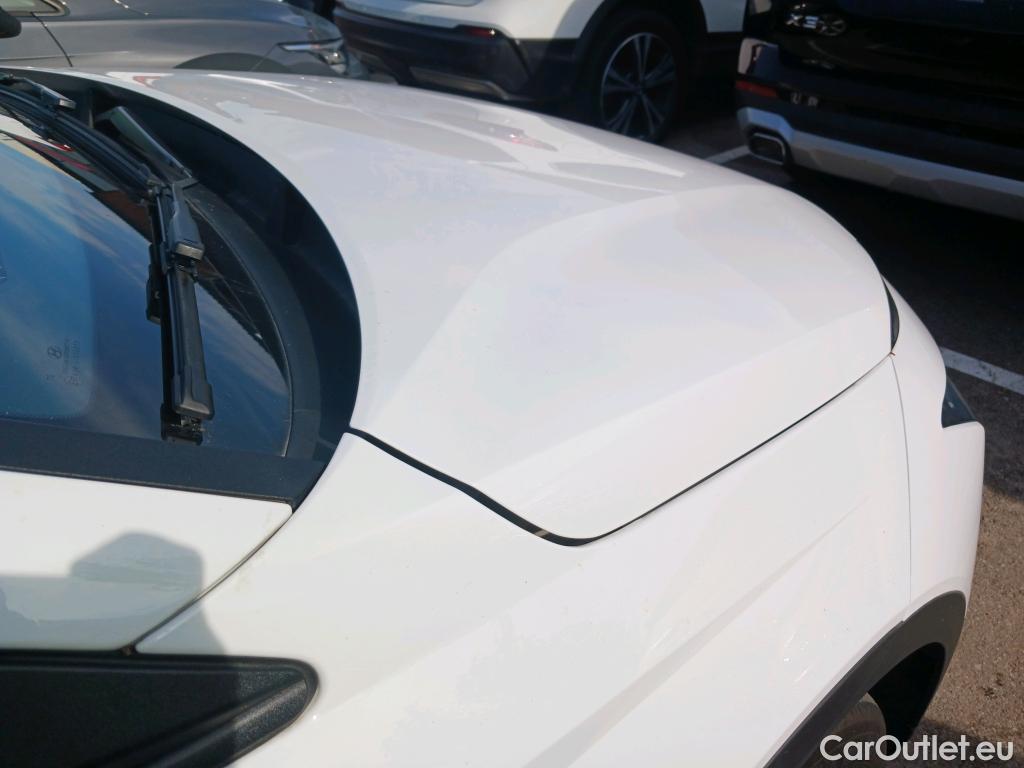  Hyundai  Bayon HYUNDAI  / 2024 / 5P / todoterreno 1.2 MPI Klass #7