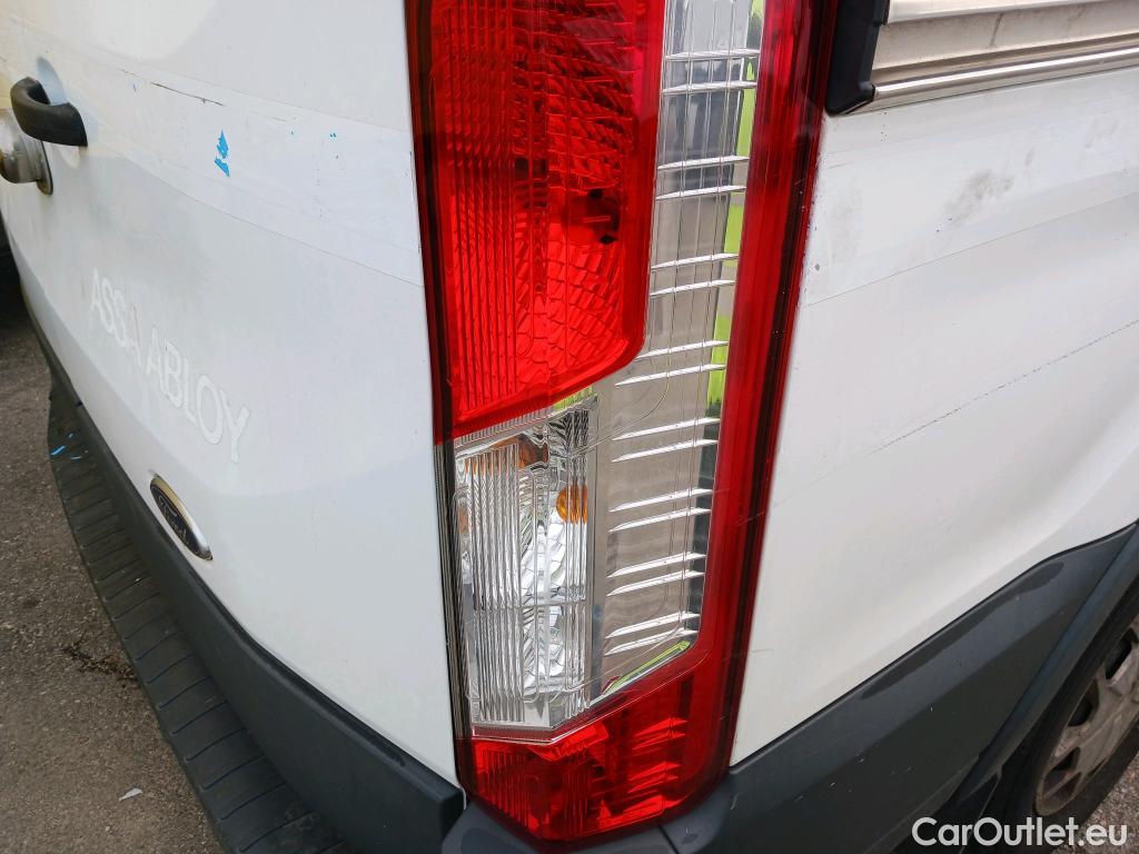  Ford  Transit FORD  / 2013 / 4P / furgón 350 96kW L2H2 Van Trend Delantera #9