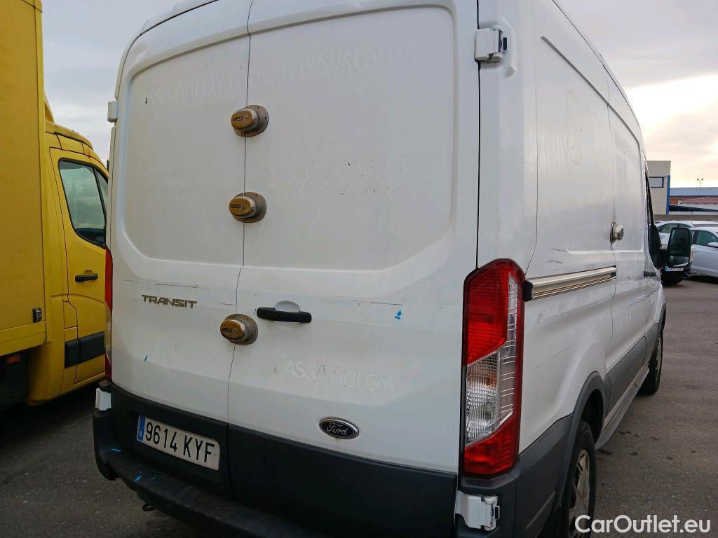  Ford  Transit FORD  / 2013 / 4P / furgón 350 96kW L2H2 Van Trend Delantera #18