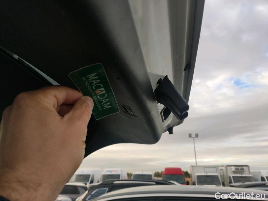  Hyundai   Ioniq HYUNDAI / 2019 / 5P / berlina con portón 1.6 GDI HEV Klass DT #30