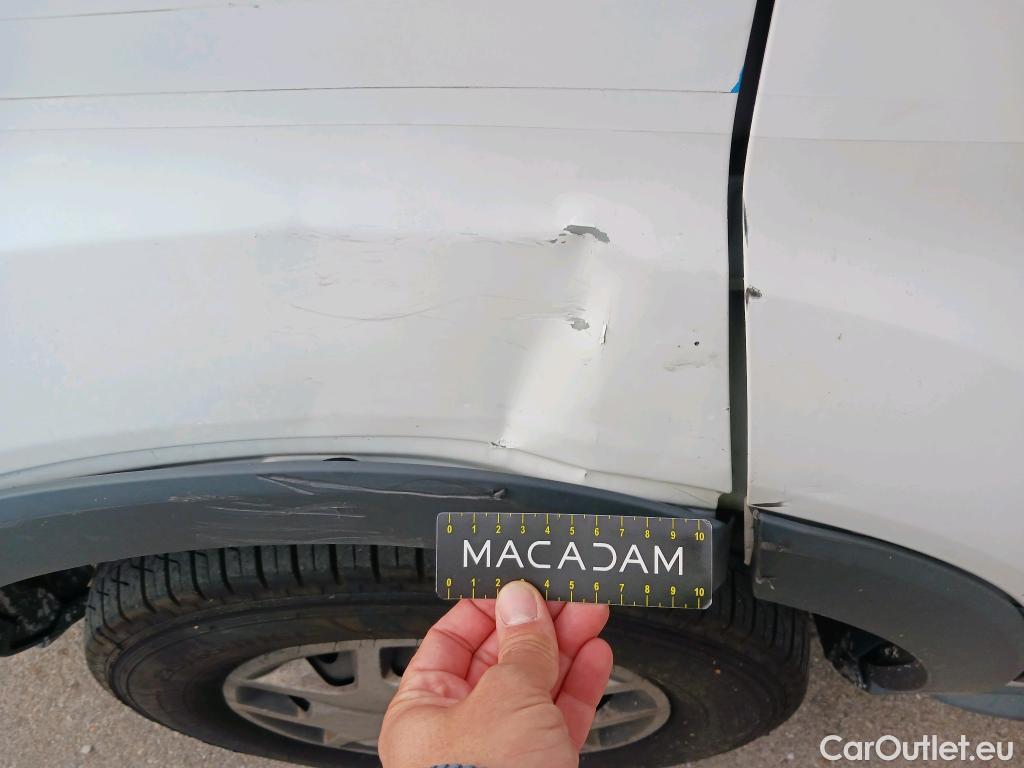  Ford  Transit FORD  / 2013 / 4P / furgón 350 96kW L2H2 Van Trend Delantera #41