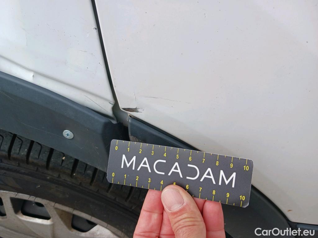  Ford  Transit FORD  / 2013 / 4P / furgón 350 96kW L2H2 Van Trend Delantera #30