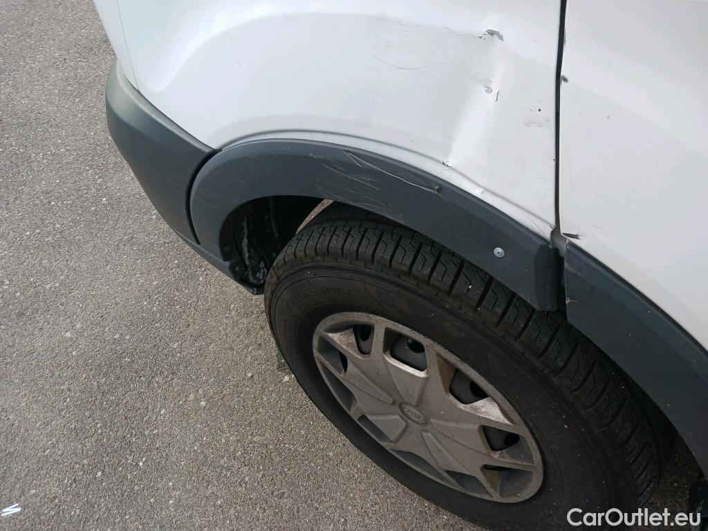  Ford  Transit FORD  / 2013 / 4P / furgón 350 96kW L2H2 Van Trend Delantera #47