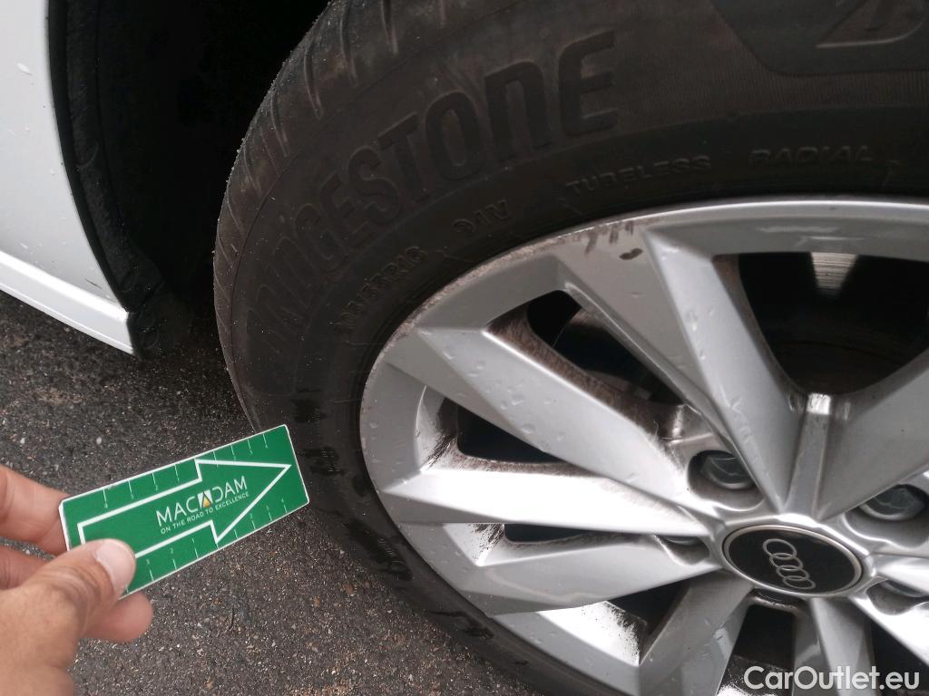  Audi  A3 AUDI  / 2020 / 5P / berlina con portón Sportback 30 TFSI 81kW (110CV) S tronic #5