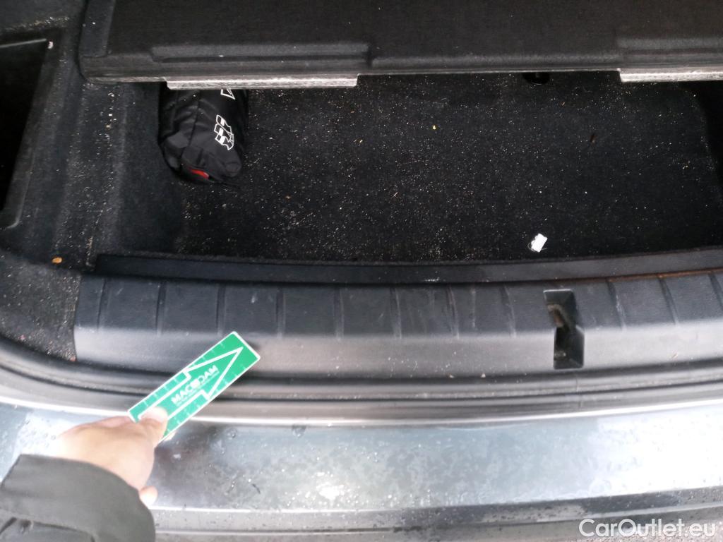  Bmw  X1 BMW  / 2019 / 5P / todoterreno sDrive18d #16