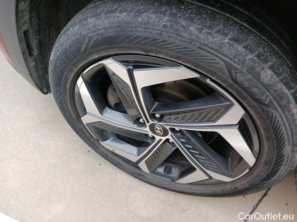  Hyundai  Tucson HYUNDAI  / 2020 / 5P / todoterreno 1.6 TGDI 169kW HEV Tecno Auto 2C #4