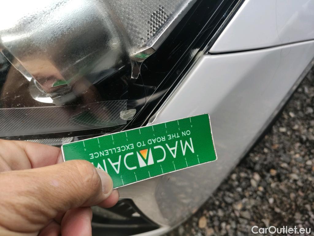  Hyundai   Ioniq HYUNDAI / 2019 / 5P / berlina con portón 1.6 GDI HEV Klass DT #36