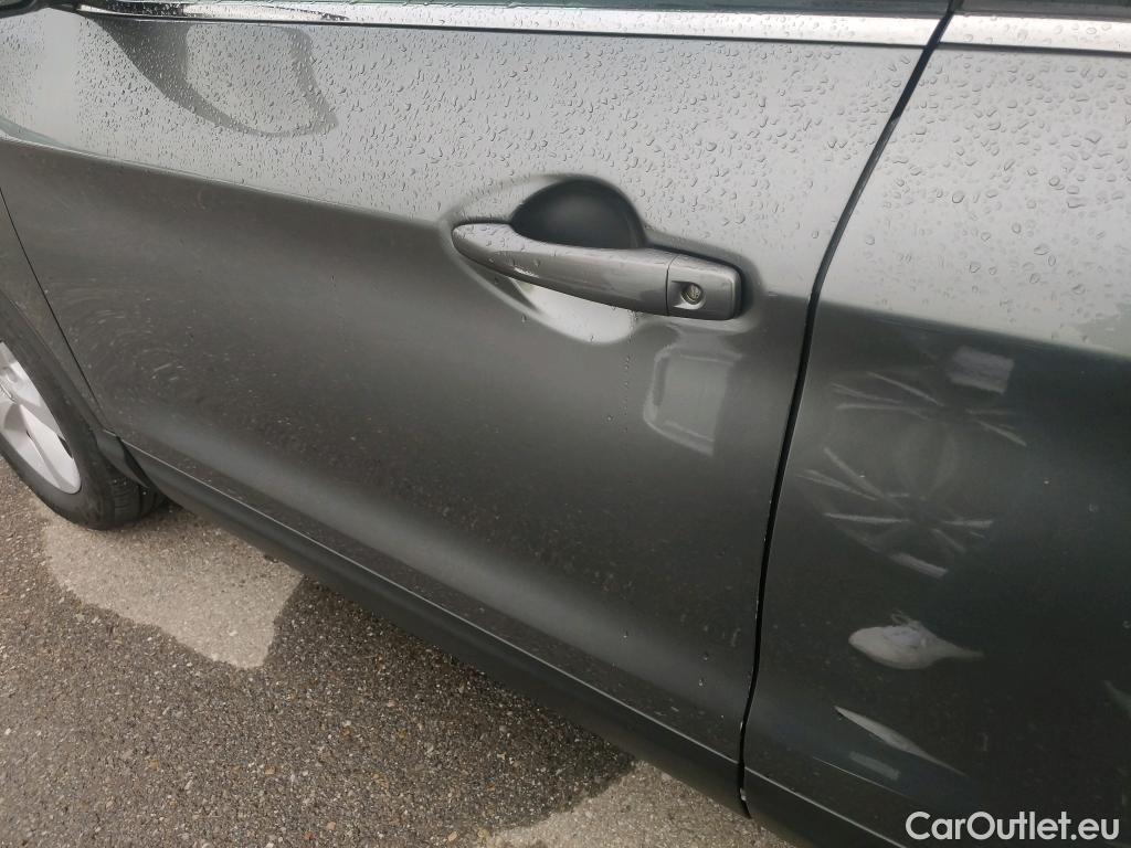  Nissan  Qashqai NISSAN  / 2017 / 5P / todoterreno DIG-T 103 kW (140 CV) E6D ACENTA #5