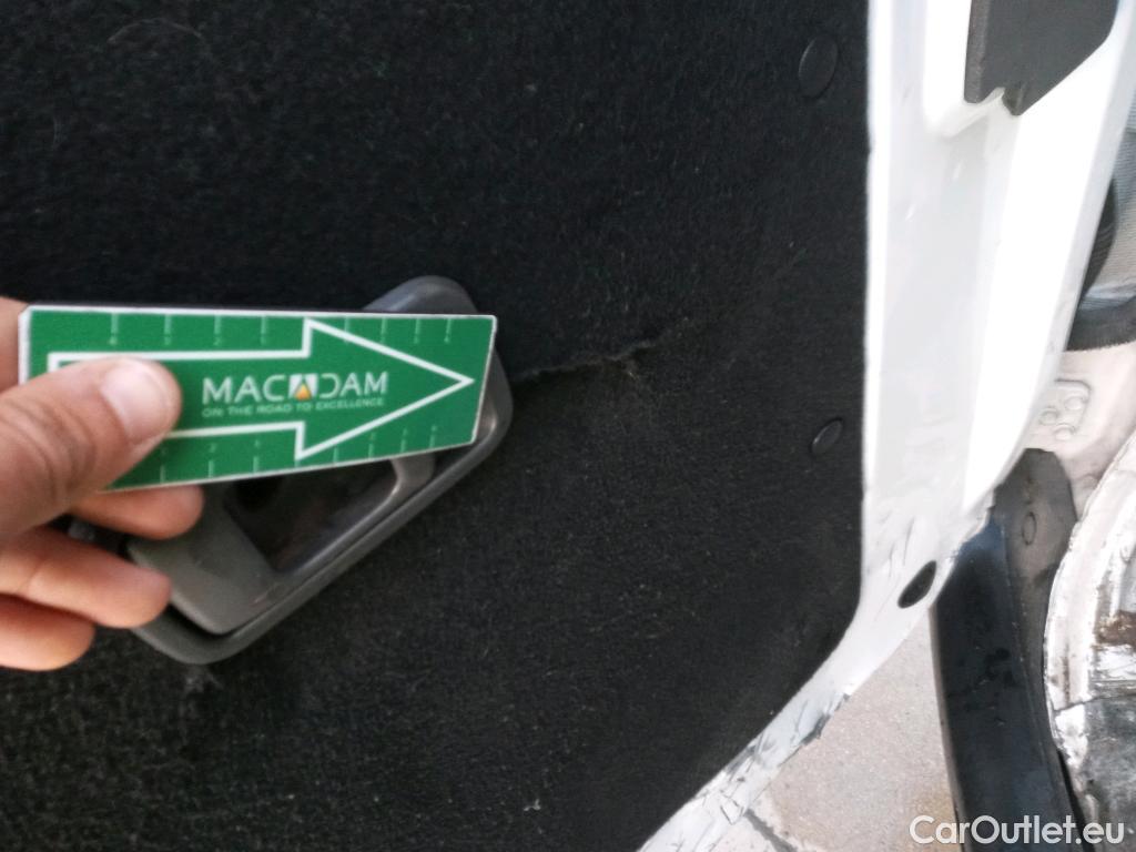  Nissan  NV200 NISSAN e- / 2009 / 4P / furgón Furgón 4p 40 kWh PROFESIONAL #46