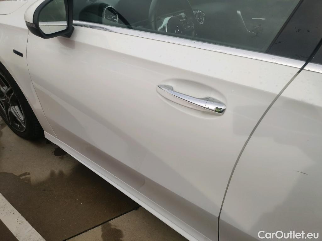  Mercedes  A-Klasse MERCEDES-BENZ Clase A / 2018 / 5P / berlina con portón A 250 e #9