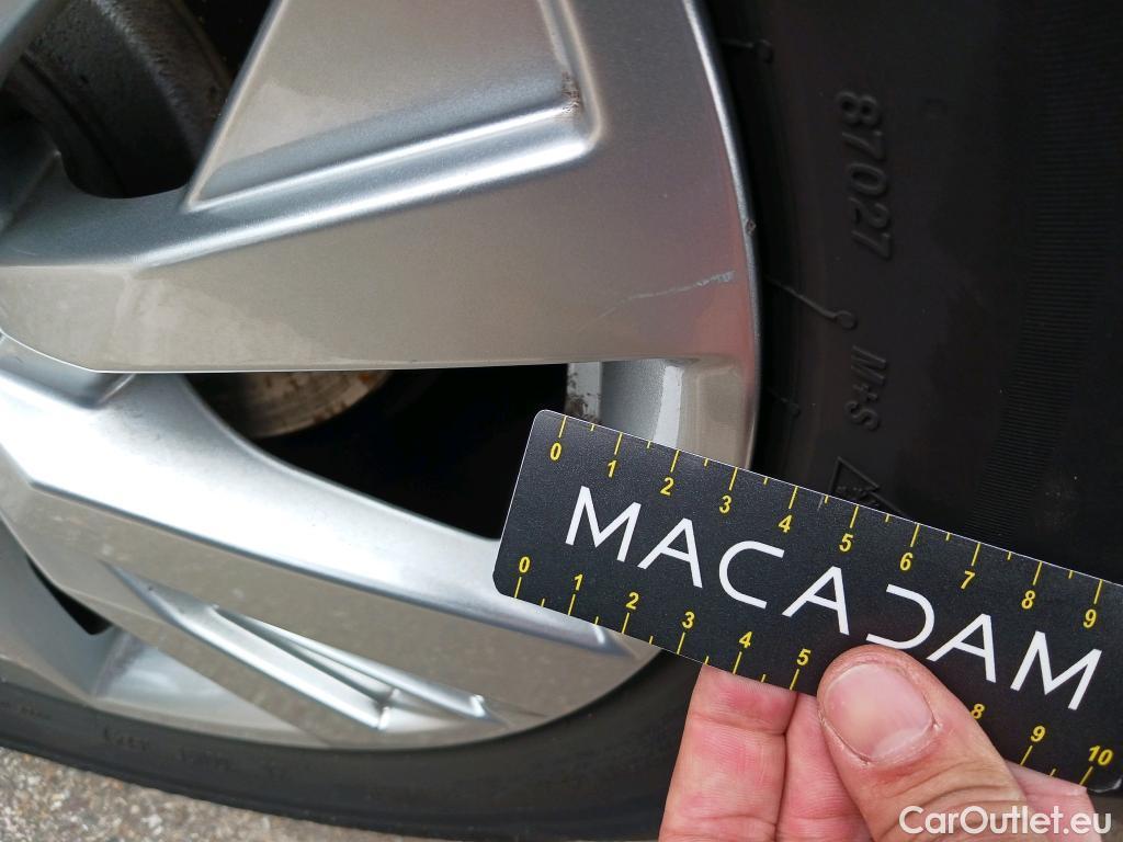  Peugeot  3008  Active Pack 1.5 HDi 130CV MT6 E6d #38