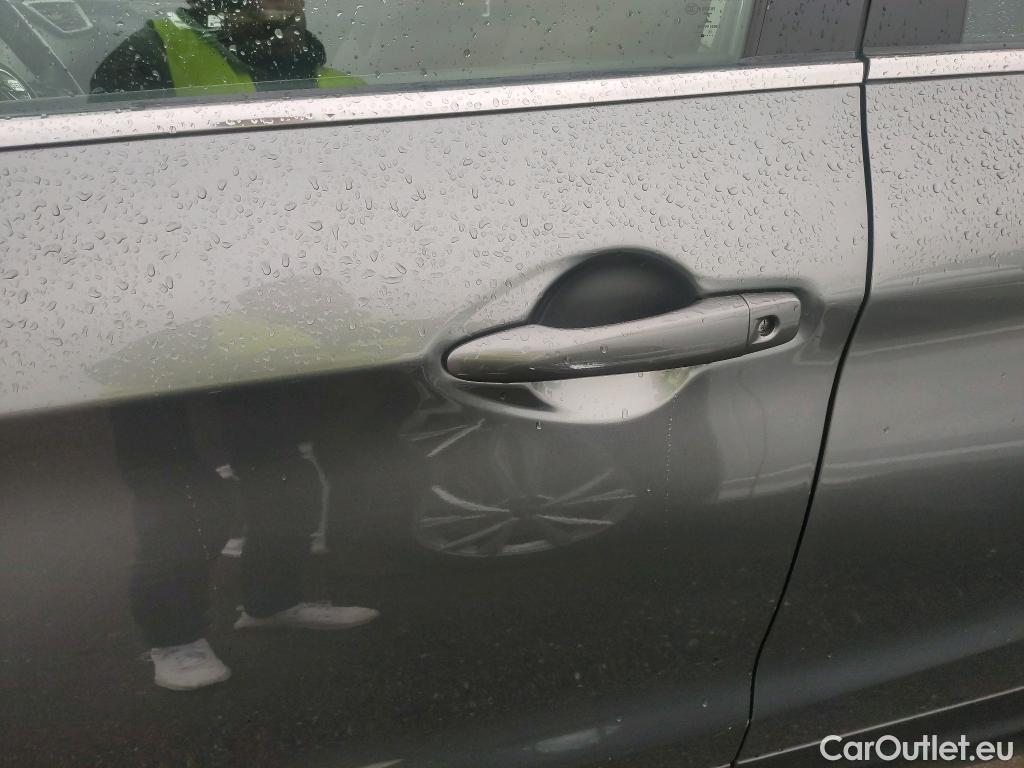  Nissan  Qashqai NISSAN  / 2017 / 5P / todoterreno DIG-T 103 kW (140 CV) E6D ACENTA #31