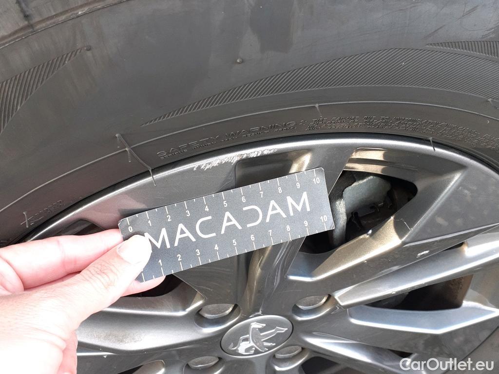  Peugeot  2008 PEUGEOT  / 2019 / 5P / todoterreno Active Pack BlueHDI 81kW (110CV) #2