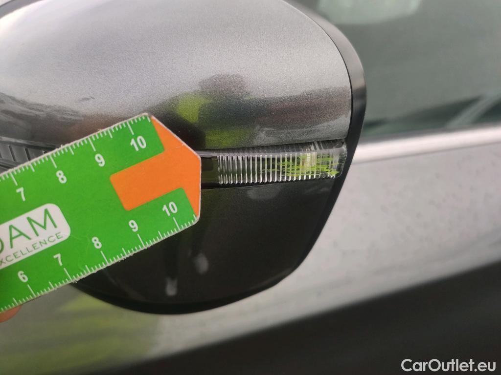  Nissan  Qashqai NISSAN  / 2017 / 5P / todoterreno DIG-T 103 kW (140 CV) E6D ACENTA #4