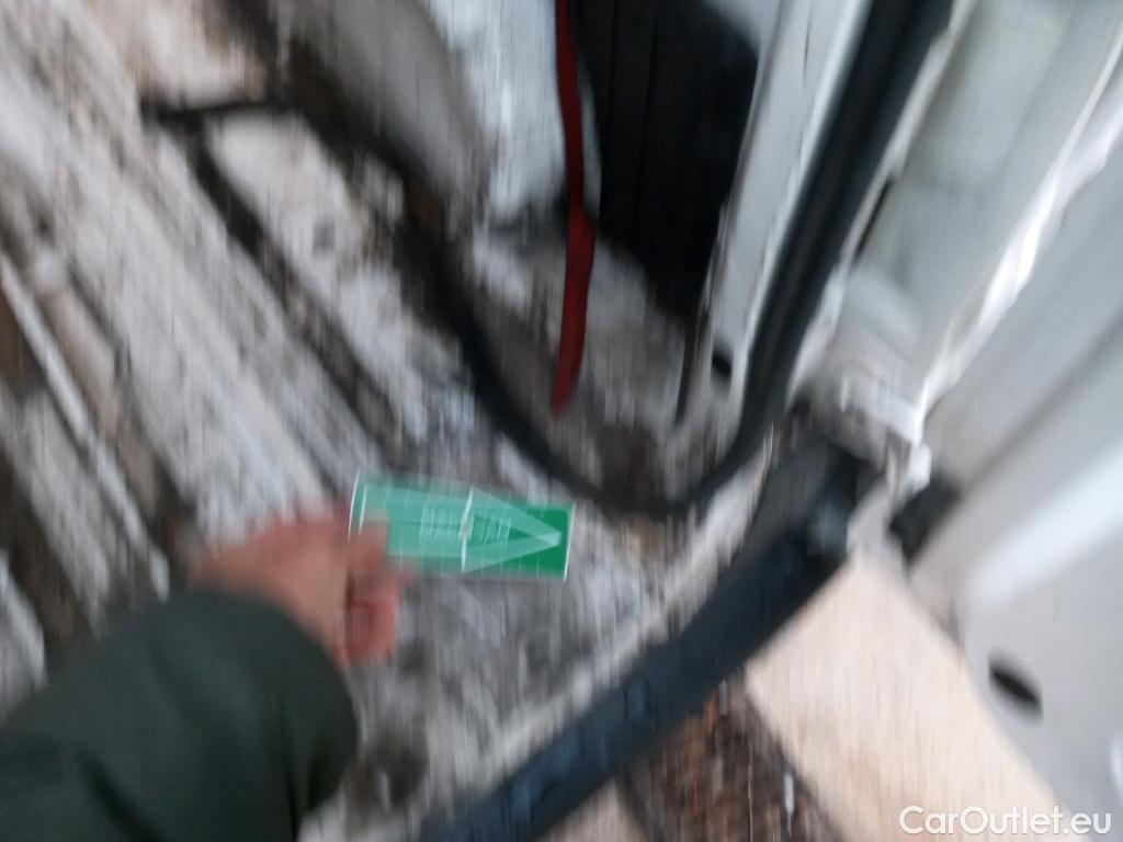  Nissan  NV200 NISSAN e- / 2009 / 4P / furgón Furgón 4p 40 kWh PROFESIONAL #29