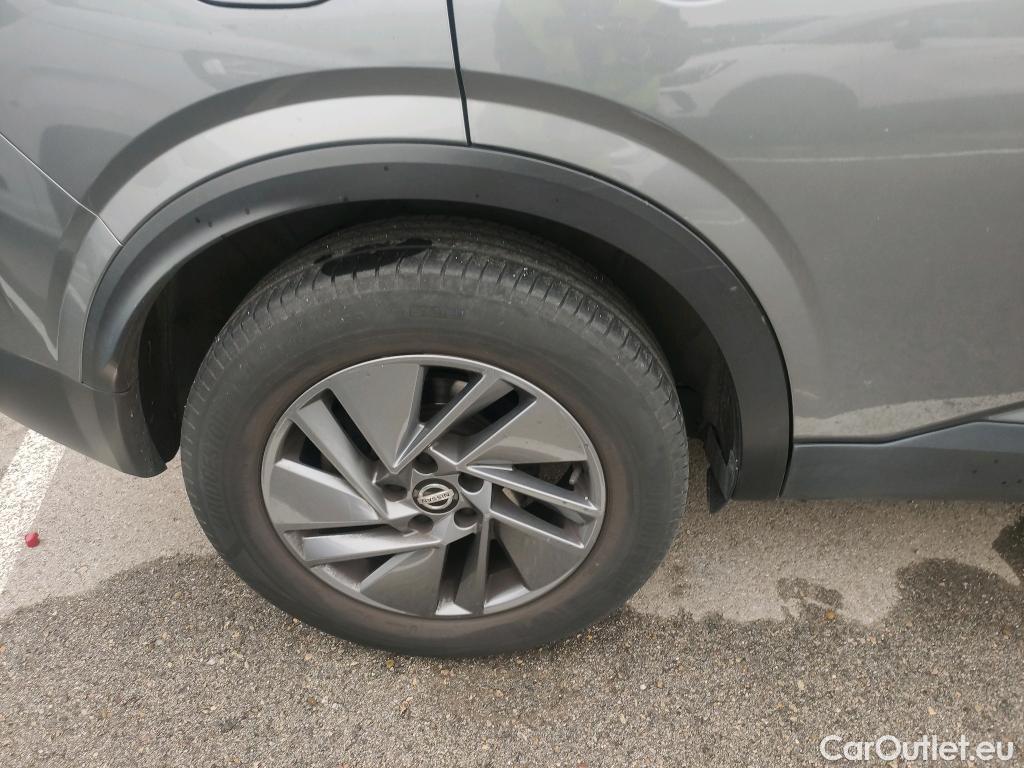  Nissan  Qashqai NISSAN  / 2021 / 5P / todoterreno DIG-T 116kW (158CV) mHEV Xtronic Acenta (AC) #25