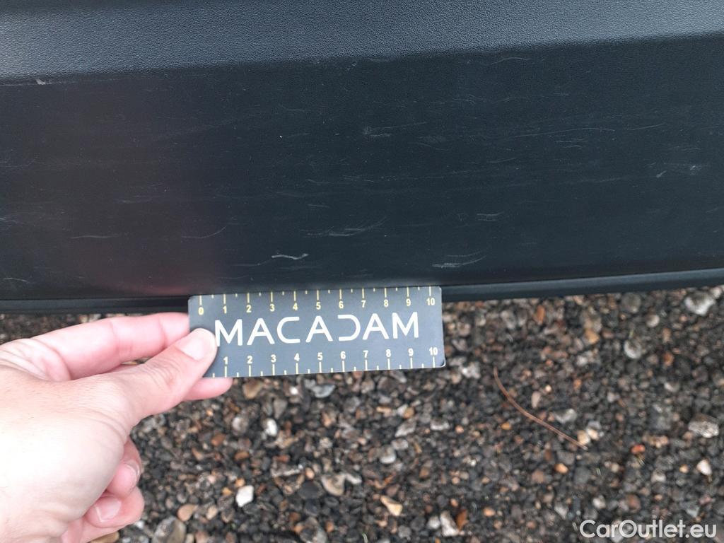  Peugeot  2008 PEUGEOT  / 2019 / 5P / todoterreno Active Pack BlueHDI 81kW (110CV) #24