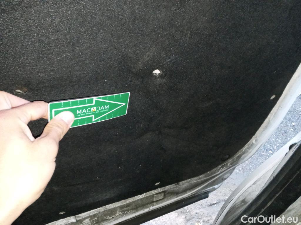  Nissan  NV200 NISSAN e- / 2009 / 4P / furgón Furgón 4p 40 kWh PROFESIONAL #40