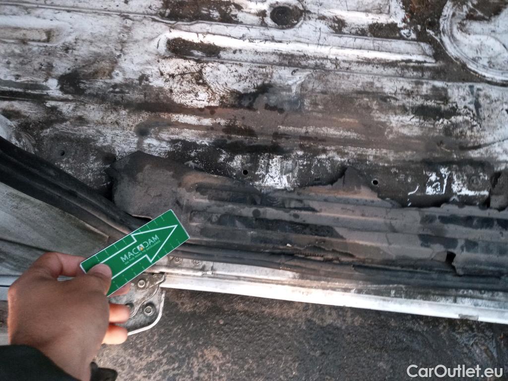  Nissan  NV200 NISSAN e- / 2009 / 4P / furgón Furgón 4p 40 kWh PROFESIONAL #36