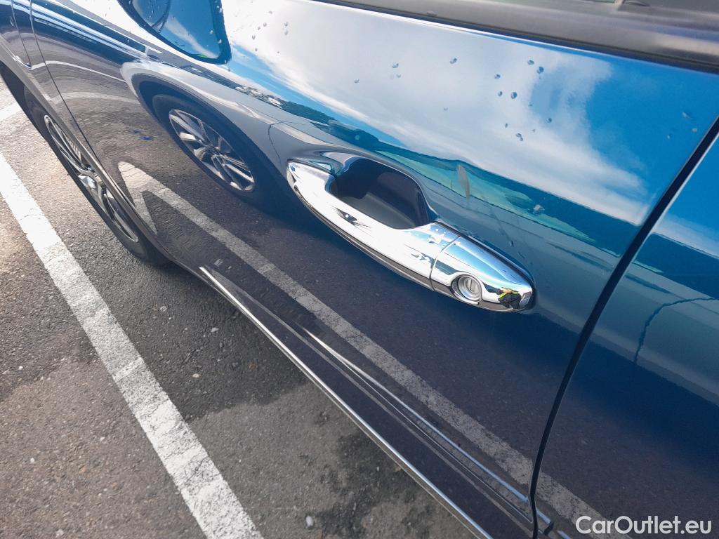  KIA  Niro KIA  / 2019 / 5P / crossover 1.6 GDi PHEV 104kW (141CV) Drive #18