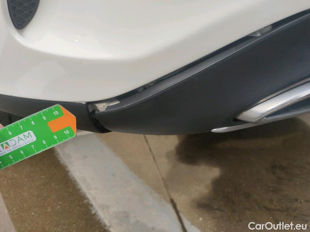  Mercedes  A-Klasse MERCEDES-BENZ Clase A / 2018 / 5P / berlina con portón A 250 e #23