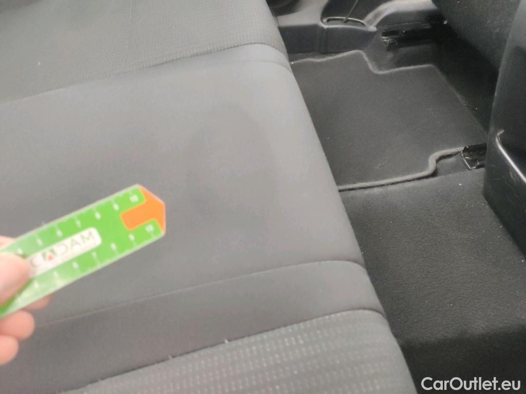  Nissan  Qashqai NISSAN  / 2021 / 5P / todoterreno DIG-T 116kW (158CV) mHEV Xtronic Acenta (AC) #8